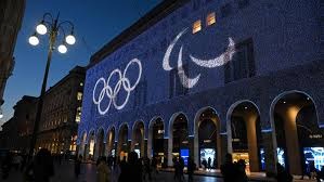 什么是“非对称博弈”？解析某些规则中天生不平等的对抗。（非对称博弈解读：当规则让对抗天然失衡）