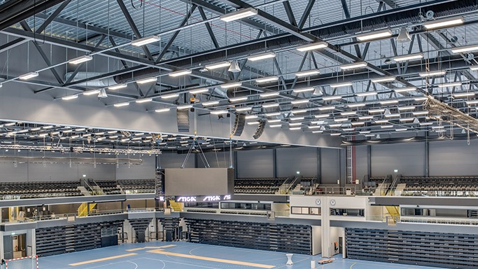 2换1，再见浓眉！独行侠老鹰史诗级交易，NBA最强五巨头豪阵诞生