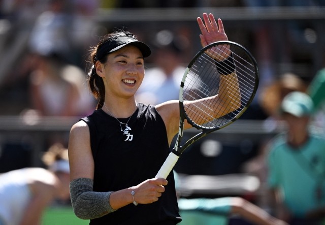 员的出色发 员的出色发