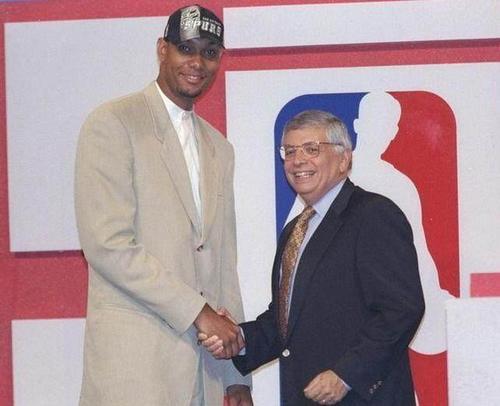 裁判争议引 裁判争议引